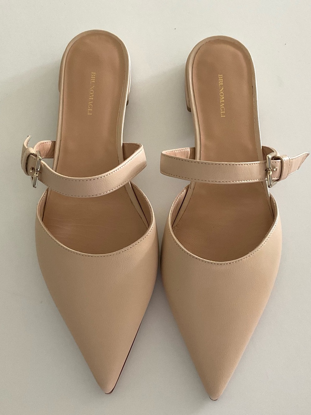 BRUNO MAGLI Pasha Leather Mule in Sand Size EU 38 /8 LIKE NEW